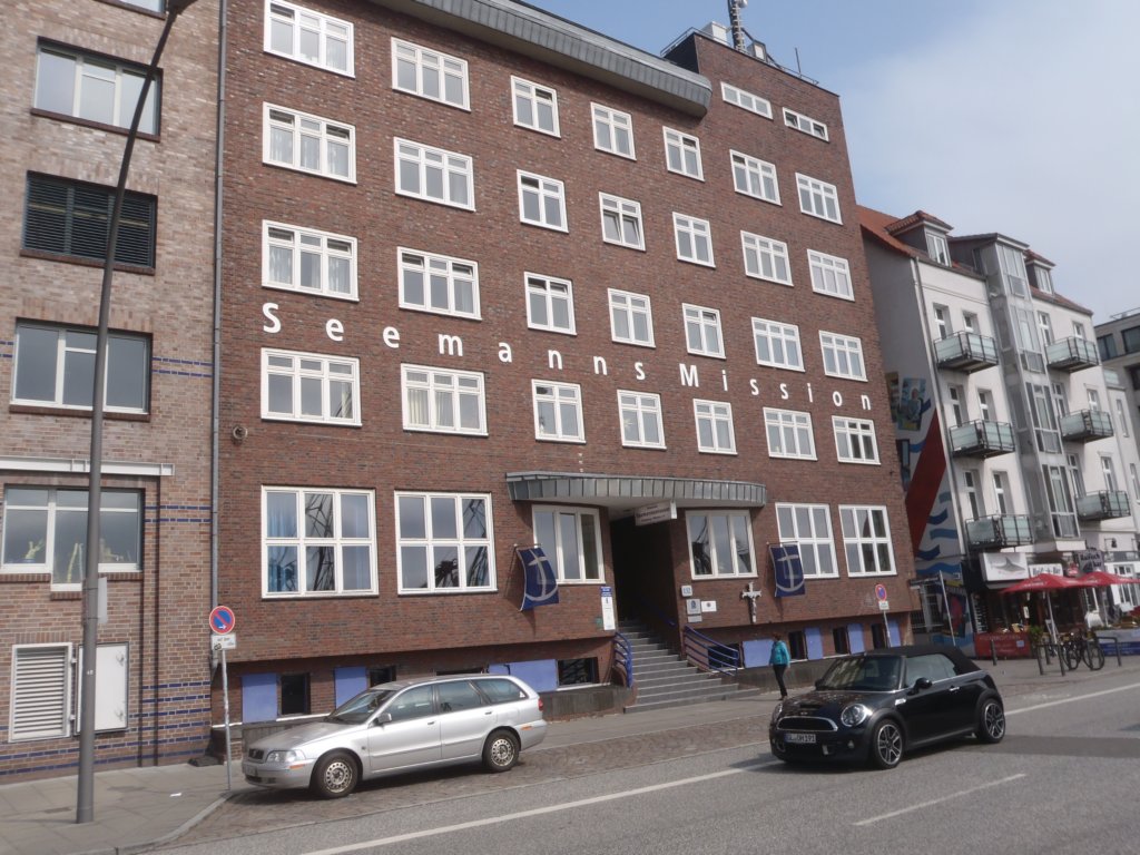 seemannsmissioninhamburgaberichbinnichtmitdembootsondernzufuda.jpg