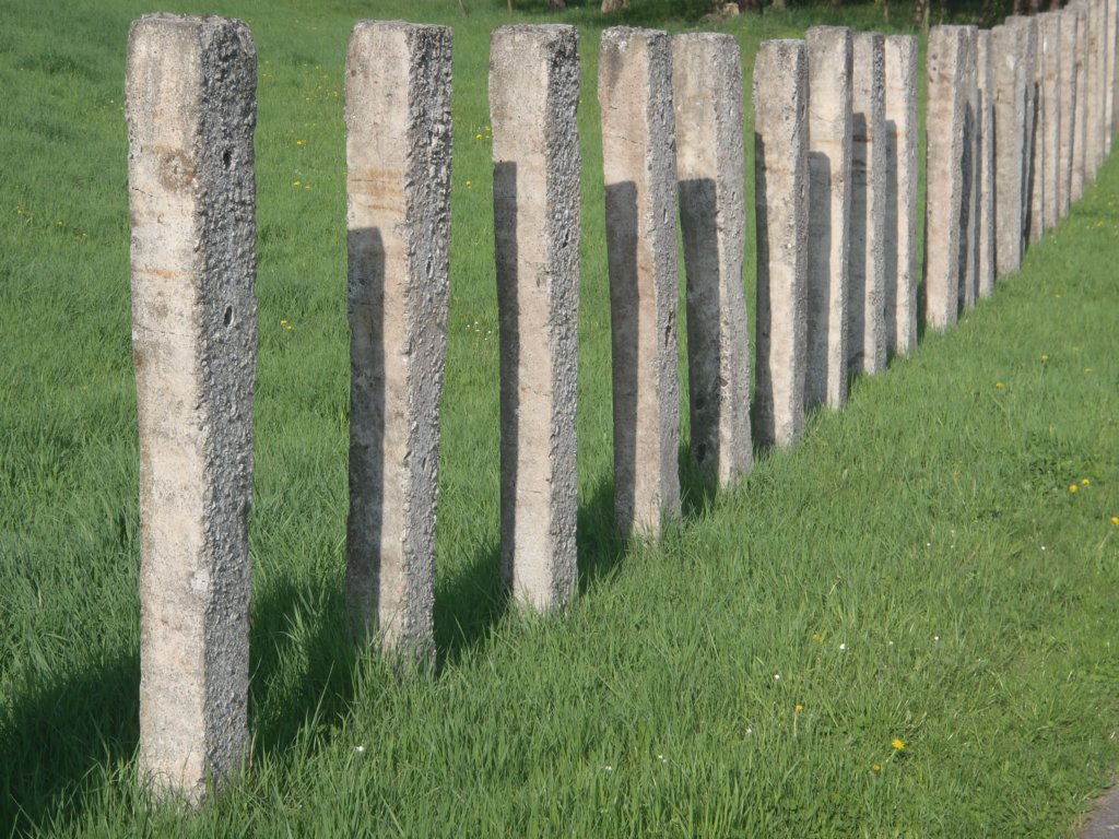 stonedhengeausgerollt.jpg