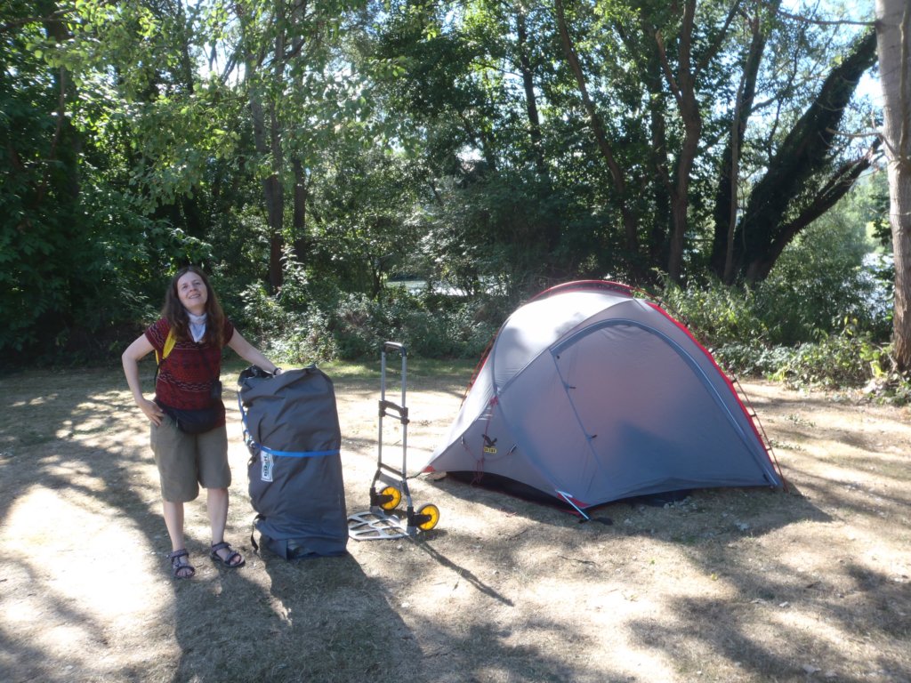 zumakklimatisierenaufdemcampingplatzdortwowerraundfuldasichzurweservereinen.jpg