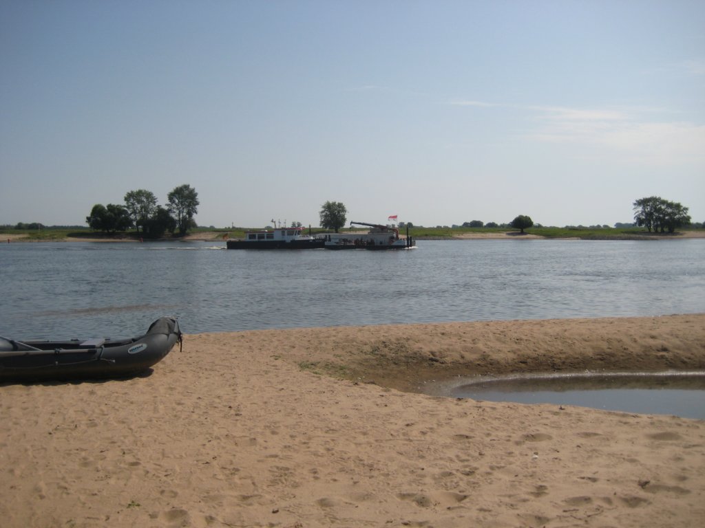 wennanderesichaufdemflussbewegenwerdenwirbaldfolgen.jpg